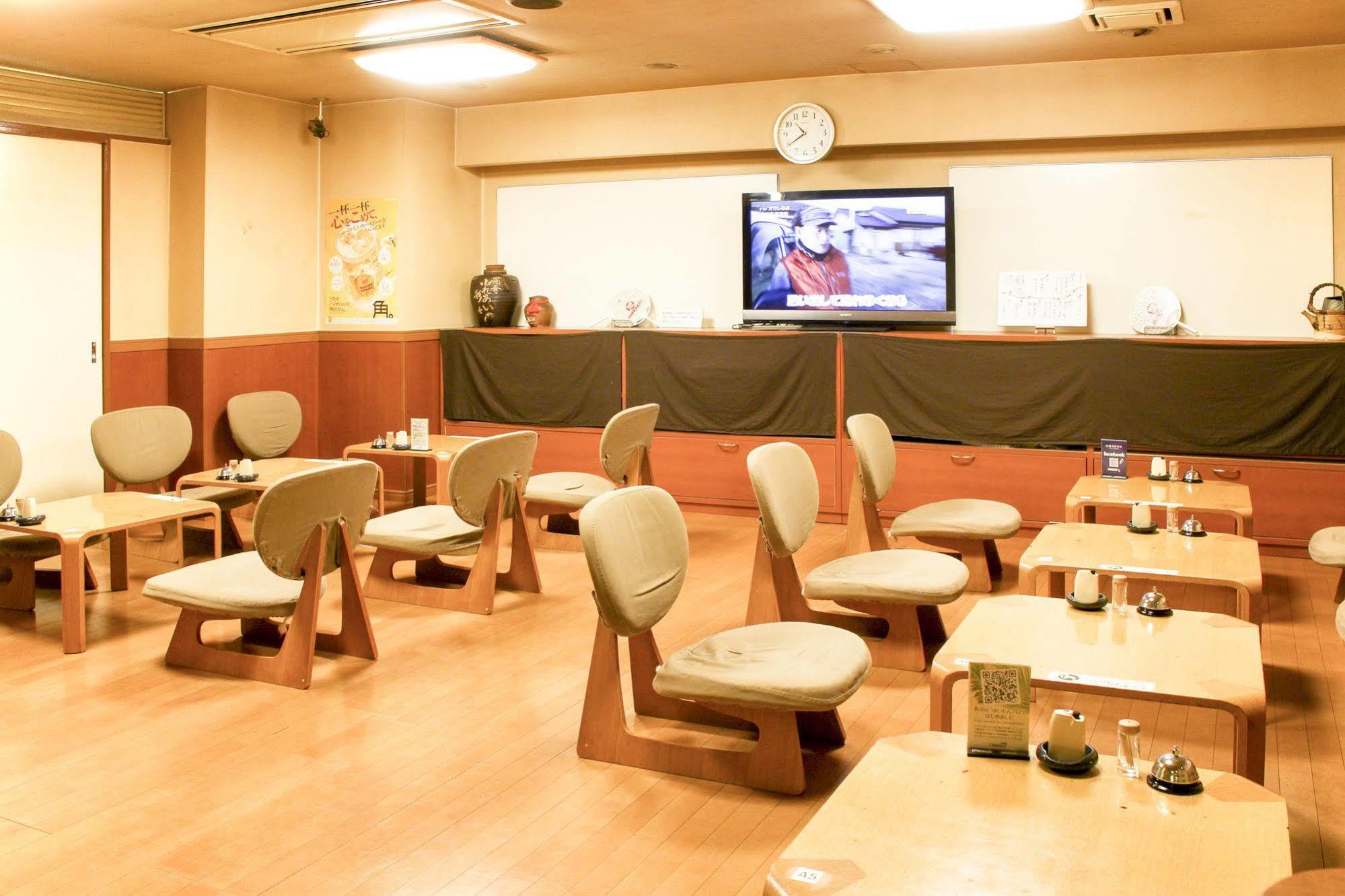 New Japan Capsule Hotel Cabana Osaca Exterior foto