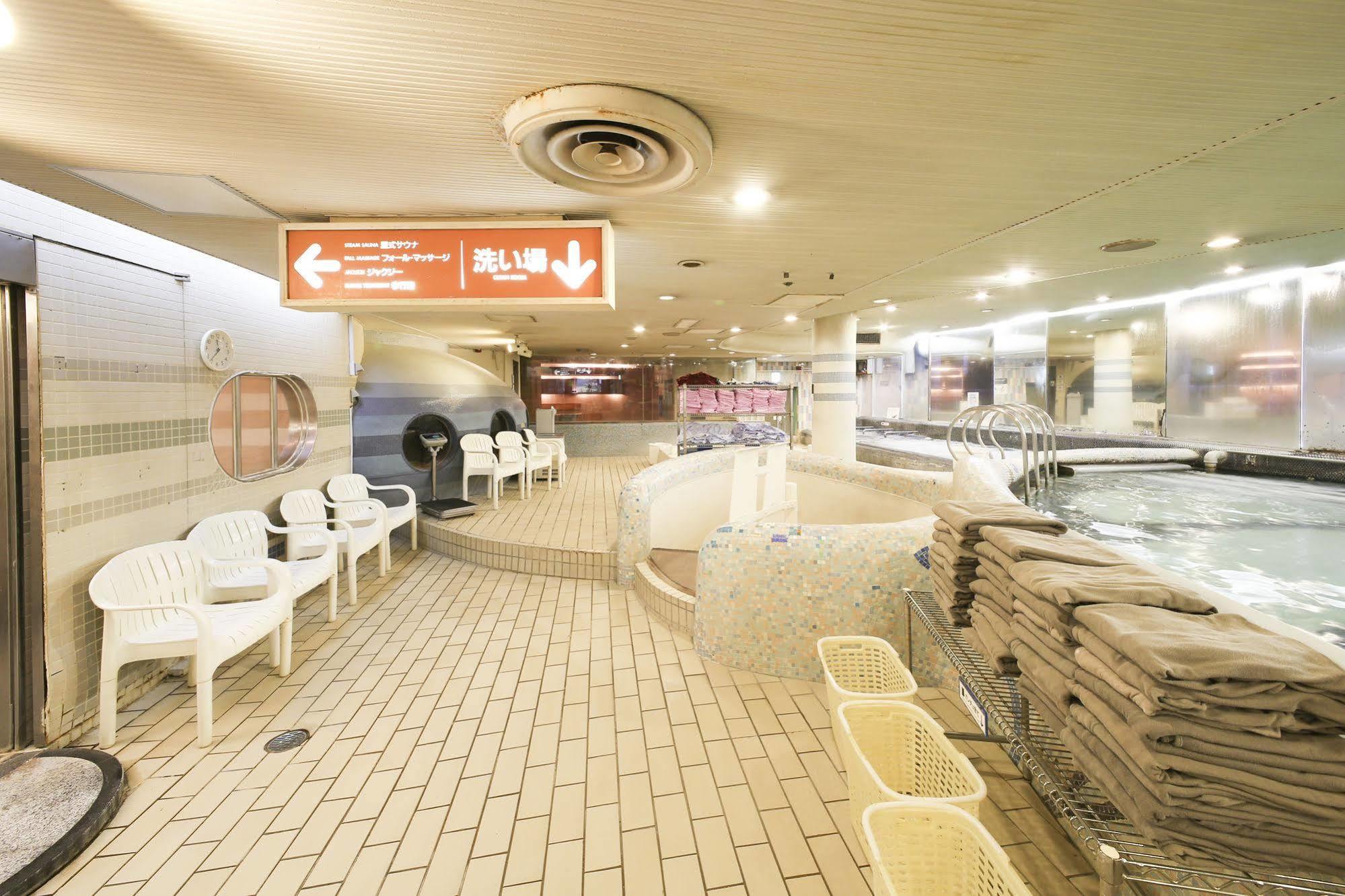 New Japan Capsule Hotel Cabana Osaca Exterior foto